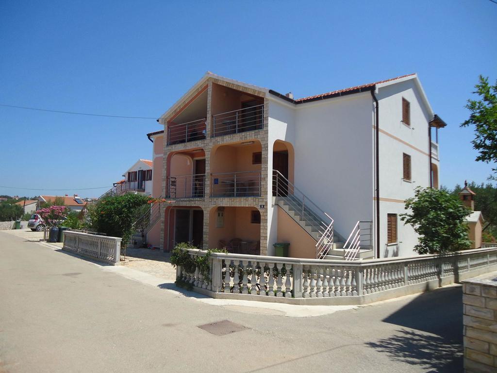Apartments Di Gallo Jezera Cameră foto